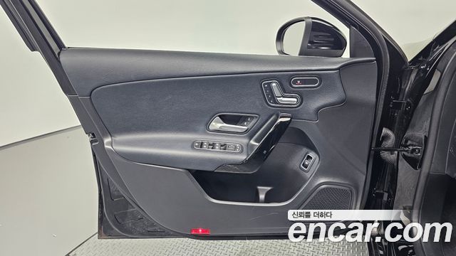 Mercedes-Benz A-Class (W177) A220 Sedan 2020 — фото 24