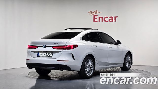 BMW 2 Series Gran Coupe (F44) 220d Advantage 2020 — фото 2