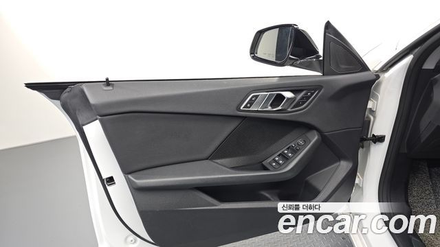 BMW 2 Series Gran Coupe (F44) 220d Advantage 2020 — фото 30