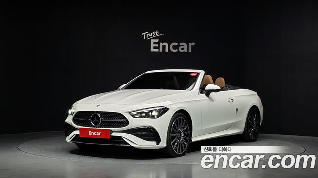 Mercedes-Benz CLE-Class (C236) CLE450 4MATIC Cabriolet 2024 — фото 1