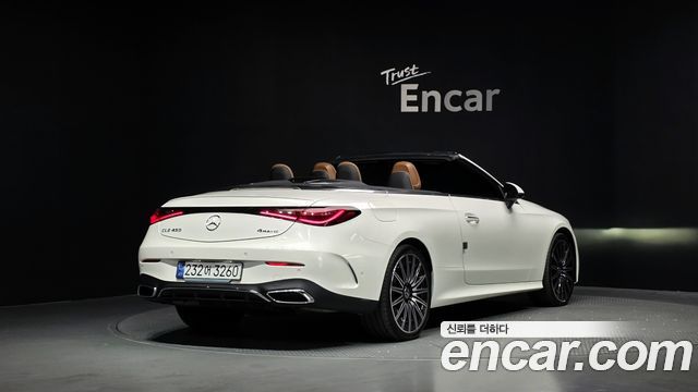 Mercedes-Benz CLE-Class (C236) CLE450 4MATIC Cabriolet 2024 — фото 2