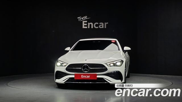 Mercedes-Benz CLE-Class (C236) CLE450 4MATIC Cabriolet 2024 — фото 3