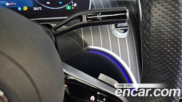 Mercedes-Benz CLE-Class (C236) CLE450 4MATIC Cabriolet 2024 — фото 9