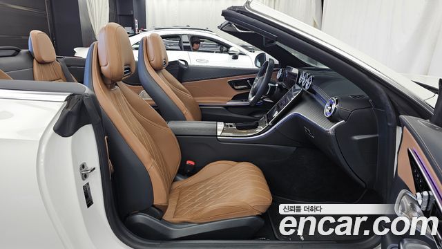 Mercedes-Benz CLE-Class (C236) CLE450 4MATIC Cabriolet 2024 — фото 15