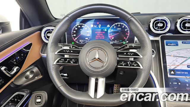 Mercedes-Benz CLE-Class (C236) CLE450 4MATIC Cabriolet 2024 — фото 17