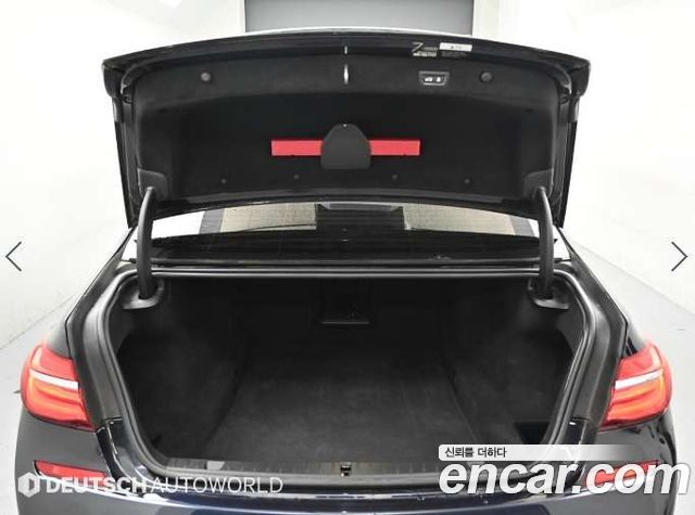 BMW 7 Series (G11) 730Ld xDrive M Sport 2018 — фото 22