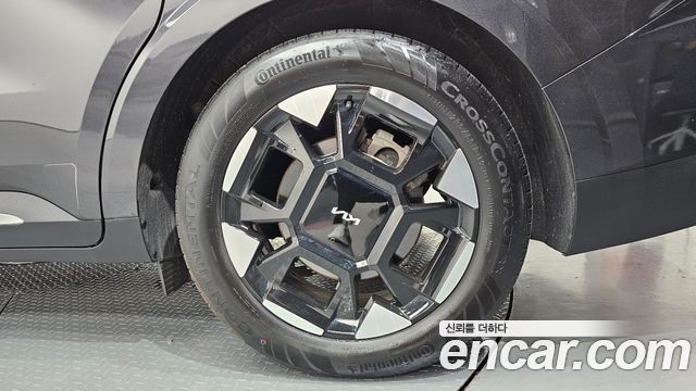 Kia Carnival (IV) Gasoline 9-Seater Signature 2024 — фото 21