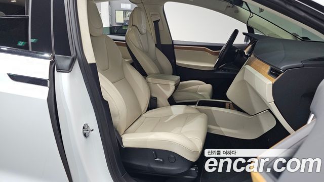 Tesla Model X 100D 2019 — фото 13