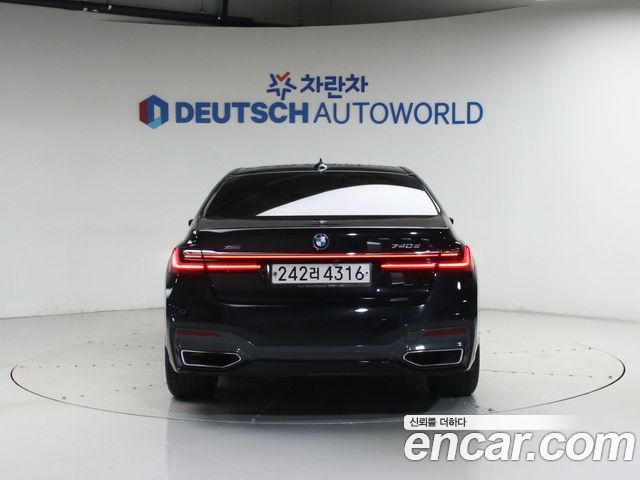 BMW 7 Series (G11) 740d xDrive M Sport 2021 — фото 5