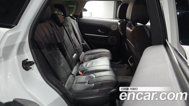 Land Rover Range Rover Evoque 2.2 SD4 Pure 2015 — фото 11