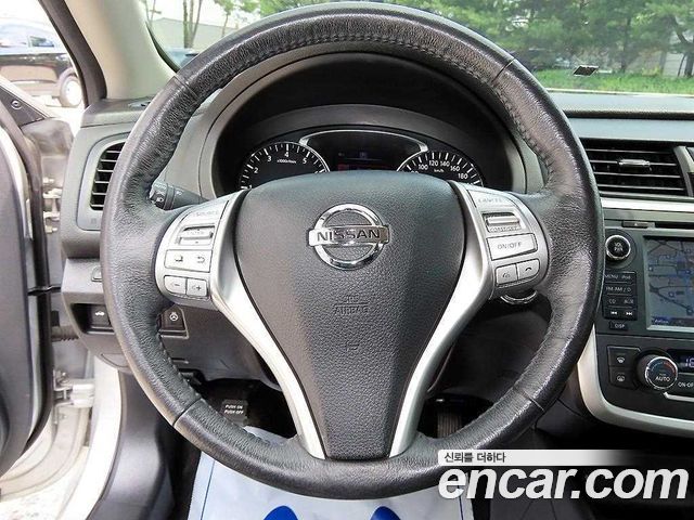 Nissan Altima 2.5 Smart L33 2017 — фото 8