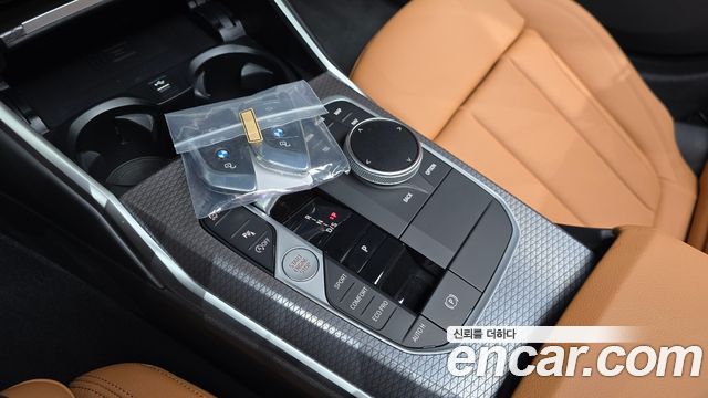 BMW 3 Series (G20) 320i M Sport 2025 — фото 9