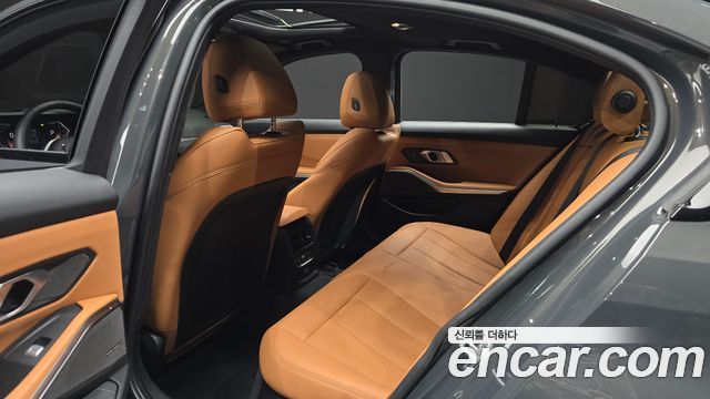 BMW 3 Series (G20) 320i M Sport 2025 — фото 11