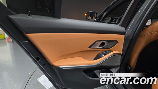BMW 3 Series (G20) 320i M Sport 2025 — фото 25