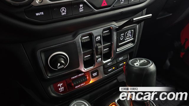 Jeep Wrangler (JL) 2.0 Rubicon Power Top 4Door 2019 — фото 29