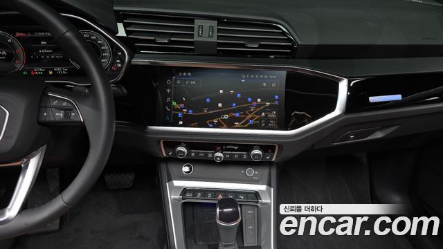 Audi Q3 (F3) 35 TDI Premium 2025 — фото 13