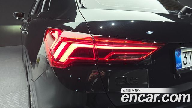 Audi Q3 (F3) 35 TDI Premium 2025 — фото 23