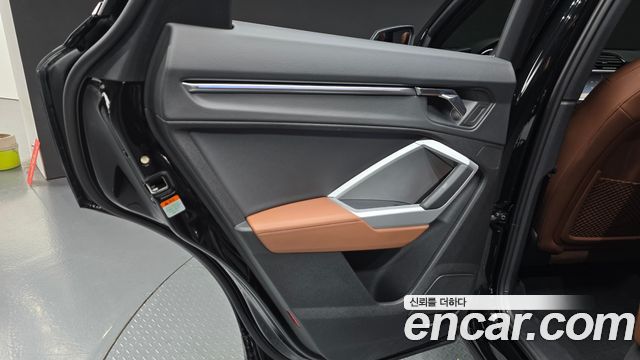 Audi Q3 (F3) 35 TDI Premium 2025 — фото 25