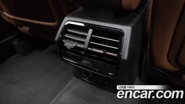 Audi Q3 (F3) 35 TDI Premium 2025 — фото 30