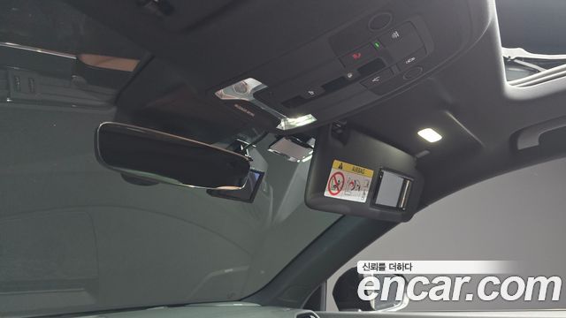 Audi Q3 (F3) 35 TDI Premium 2025 — фото 31