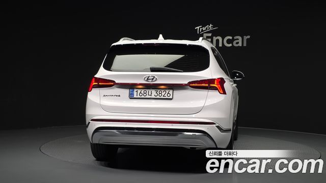 Hyundai Santa Fe Diesel 2.2 2WD Calligraphy 2021 — фото 4