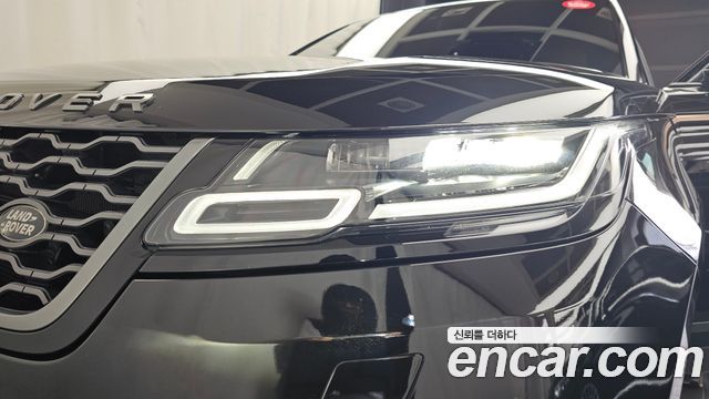 Land Rover Range Rover Velar 3.0 D300 R-Dynamic HSE 2018 — фото 28
