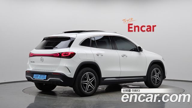 Mercedes-Benz EQA (H243) EQA250 AMG Line 2024 — фото 2