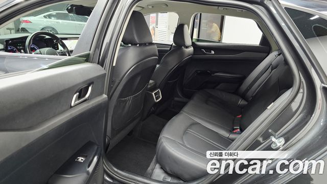 Kia K5 (III) 2.0 Prestige 2022 — фото 15