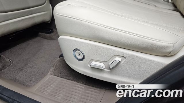 Genesis GV80 2.5T Gasoline 2WD 2023 — фото 35