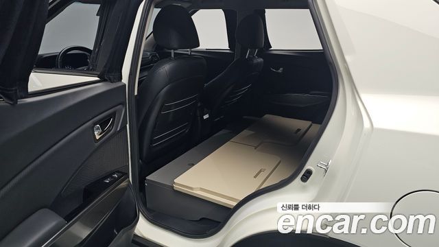 KG Mobility (SsangYong) Tivoli Air 1.5 A3 2WD 2021 — фото 15