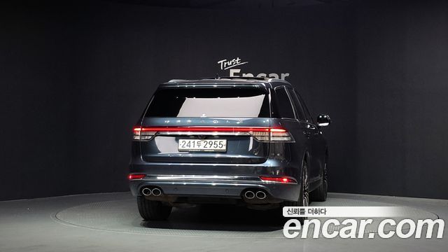 Lincoln Aviator (II) 3.0 Black Label AWD 2020 — фото 4