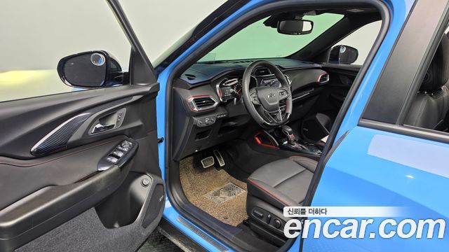 Chevrolet Trailblazer 1.3 Turbo 4WD RS 2023 — фото 10