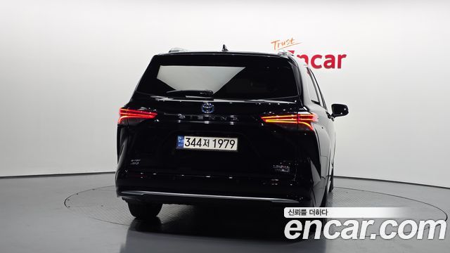 Toyota Sienna (IV) 2.5 Hybrid AWD 2021 — фото 4