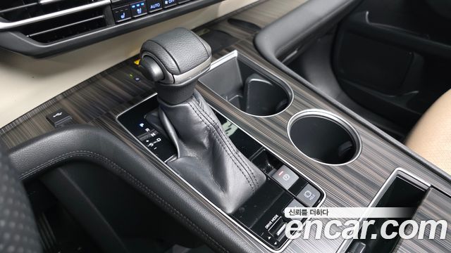 Toyota Sienna (IV) 2.5 Hybrid AWD 2021 — фото 9