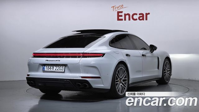 Porsche Panamera (976) 4.0 GTS 2025 — фото 2