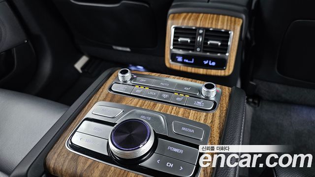 Kia K9 (II) 3.3 T-GDI AWD Masters 2022 — фото 19