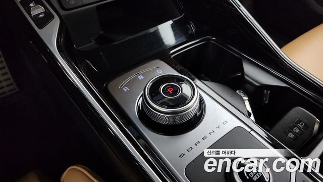 Kia Sorento (IV) Gasoline 2.5T 2WD Signature 2022 — фото 9