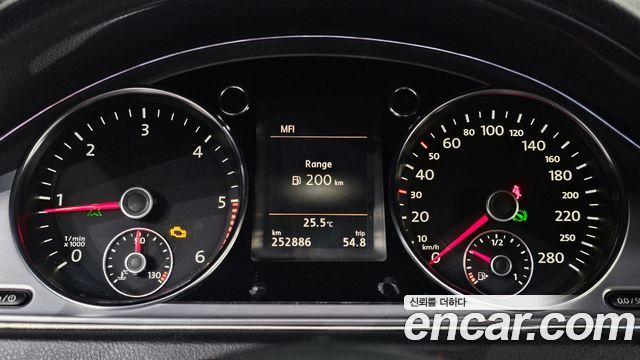 Volkswagen CC 2.0 TDI BlueMotion 2014 — фото 8