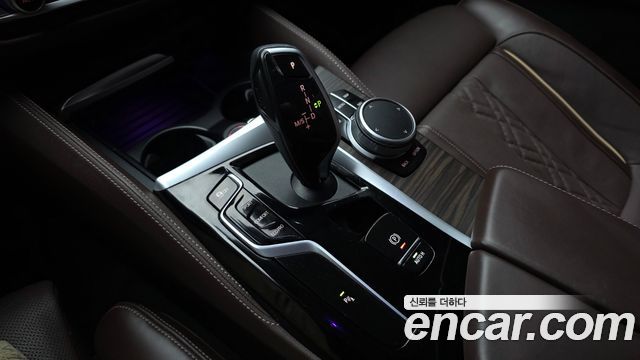 BMW 5 Series (G30) 530i xDrive Luxury 2022 — фото 9
