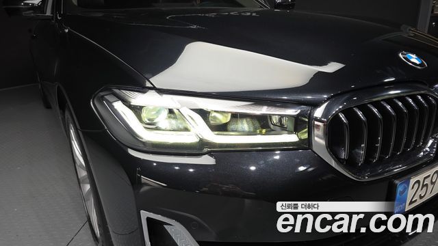 BMW 5 Series (G30) 530i xDrive Luxury 2022 — фото 22