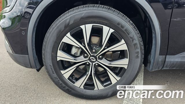 Renault Korea QM6 2.0 LPe LE Signature 2WD 2022 — фото 5