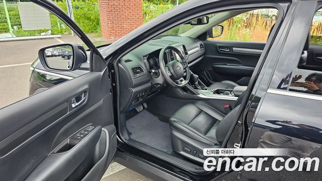 Renault Korea QM6 2.0 LPe LE Signature 2WD 2022 — фото 10