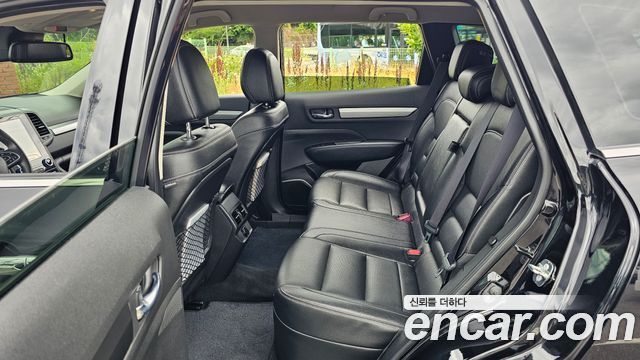 Renault Korea QM6 2.0 LPe LE Signature 2WD 2022 — фото 12