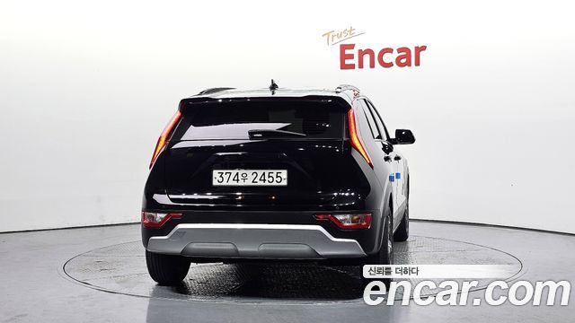 Kia Niro Prestige 2022 — фото 4