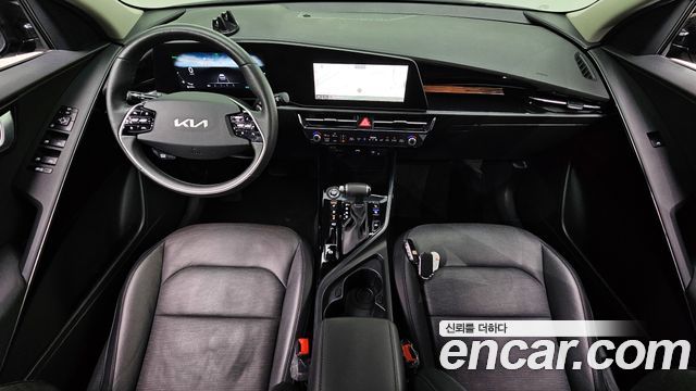 Kia Niro Prestige 2022 — фото 7