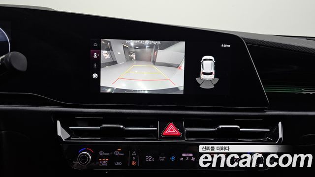 Kia Niro Prestige 2022 — фото 15