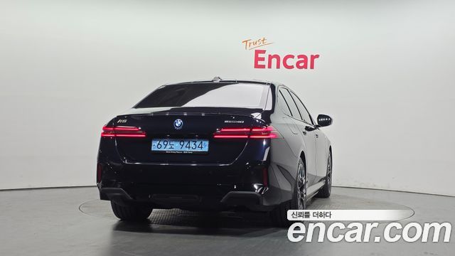 BMW i5 (G60) eDrive 40 M Sport Pro 2024 — фото 4