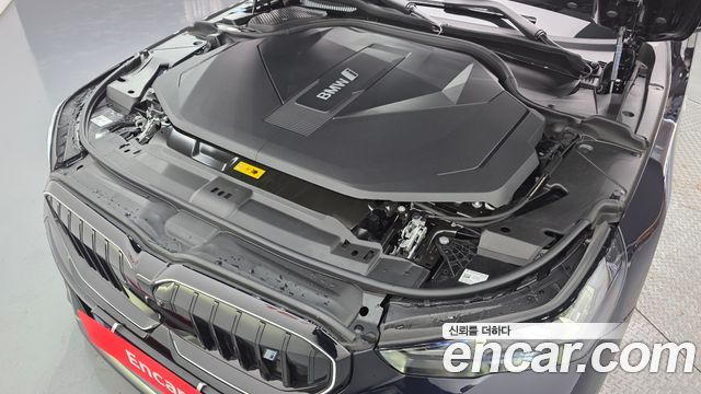 BMW i5 (G60) eDrive 40 M Sport Pro 2024 — фото 6