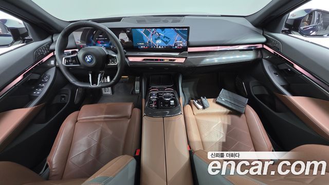 BMW i5 (G60) eDrive 40 M Sport Pro 2024 — фото 7