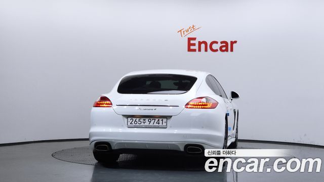 Porsche Panamera 3.6 AWD 970 2012 — фото 4